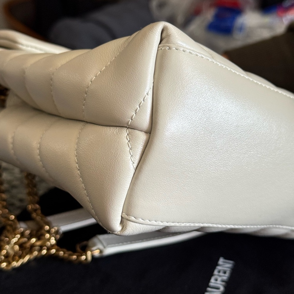 Saint Laurent Ivory Quilted Shoulder Bag with Gold Chain - Picture 7 of 16